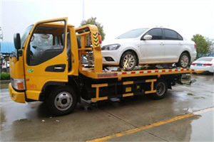 赣榆附近拖车救援24小时服务热线
